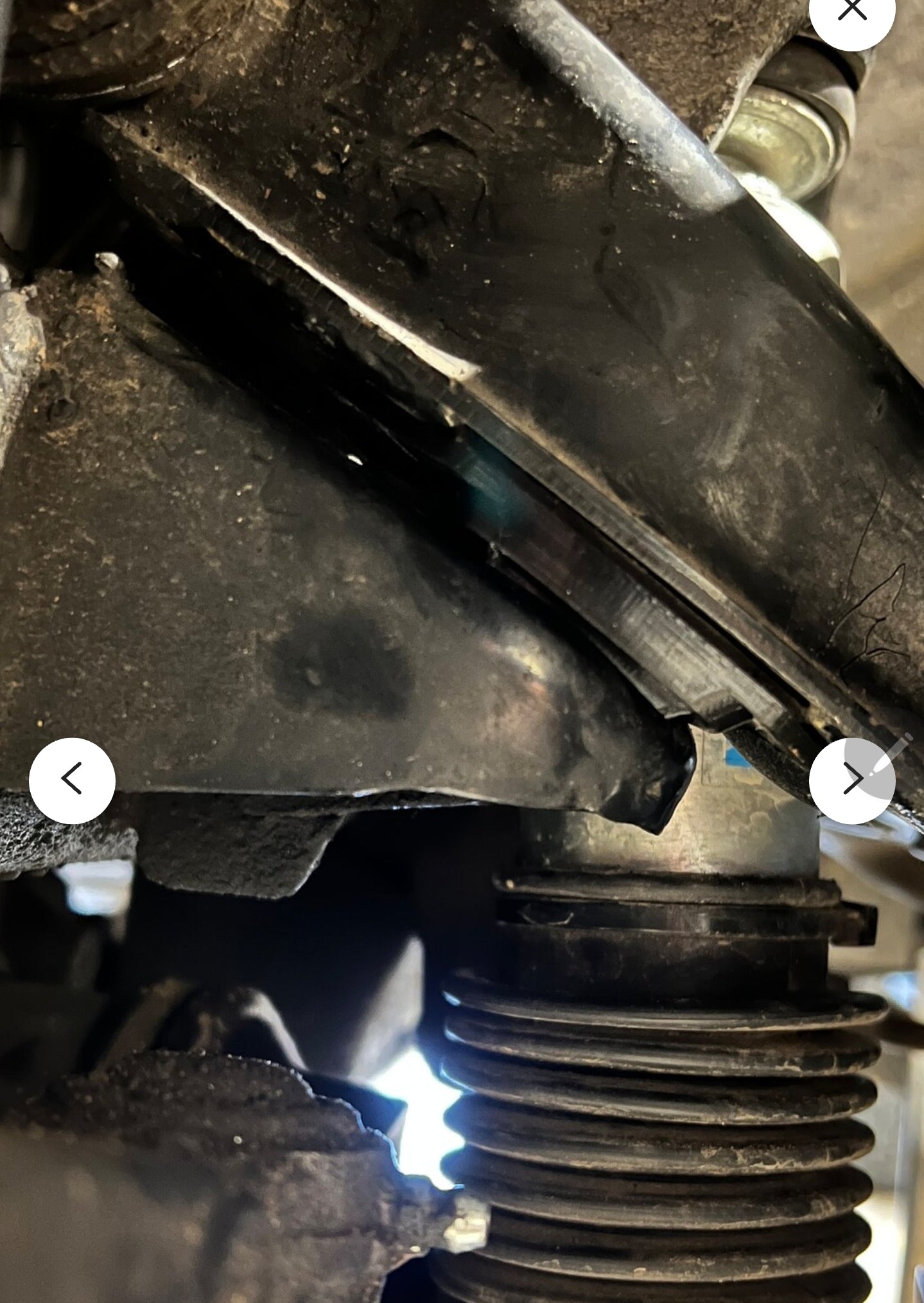 Rogue Montero MK2 & MK1* low profile bump stops & low profile fitting bolts Mitsubishi Pajero, Shogun, Delica, L200