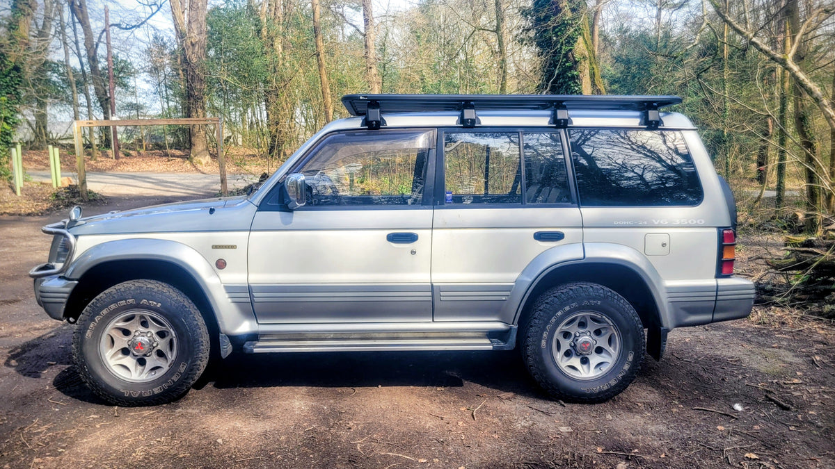 Mitsubishi Pajero/Shogun MK2 Slimline Roof Rack System