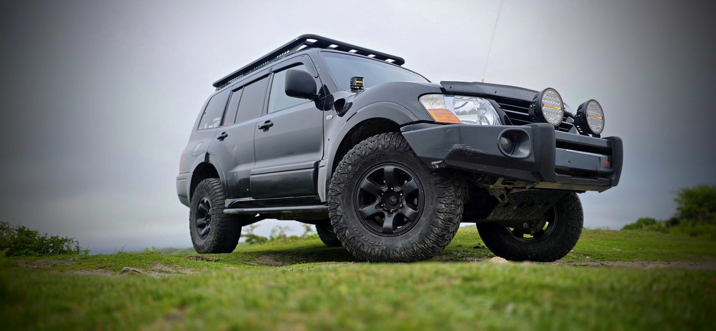 Mitsubishi Shogun Roof Rack for MK3 & MK4 + Vehicle specific brackets